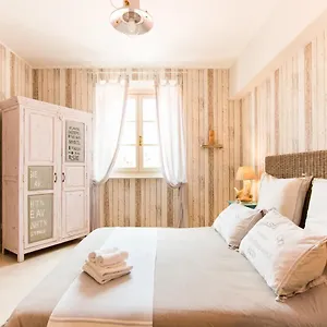 Bed & Breakfast Le Pietrasantine - Centro Storico, Pietrasanta